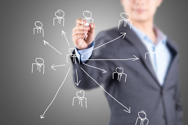 如何做一名優(yōu)秀員工？