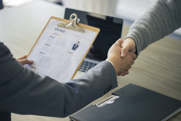 「人力資源管理咨詢(xún)」智能化招聘會(huì)是招聘的趨勢(shì)么？