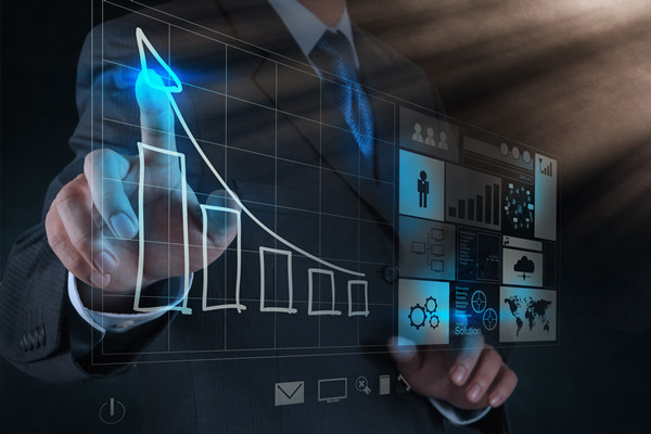 如何利用大數(shù)據(jù)驅(qū)動企業(yè)戰(zhàn)略決策？