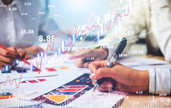 在快速變化的市場環(huán)境中，如何調(diào)整薪酬策略？