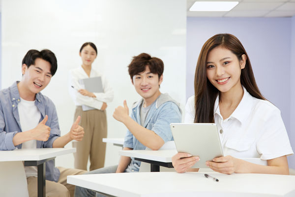 全面優(yōu)化集團(tuán)管控體系，驅(qū)動(dòng)運(yùn)營(yíng)效率跨越式提升