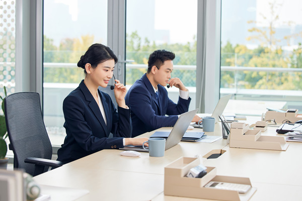 客戶關(guān)系管理：建立長期、穩(wěn)定的客戶關(guān)系