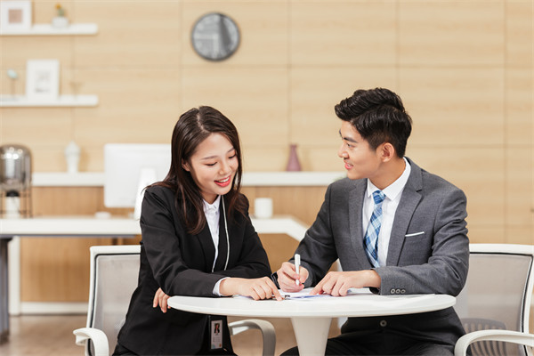 人力資源規(guī)劃：預(yù)測需求，制定合理的人才戰(zhàn)略