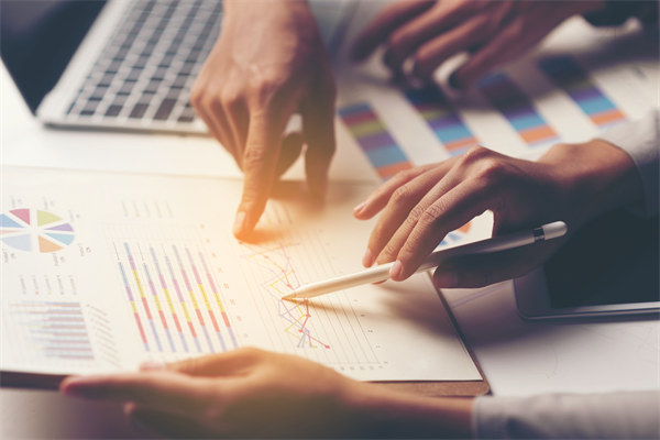 市場(chǎng)趨勢(shì)洞察：抓住市場(chǎng)變化，調(diào)整營(yíng)銷(xiāo)策略