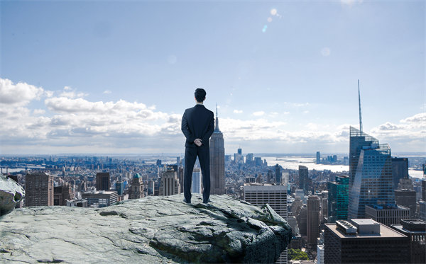 戰(zhàn)略眼光：洞察市場趨勢，搶占先機(jī)引領(lǐng)未來