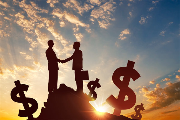 集團(tuán)管控中如何平衡總部與子公司決策權(quán)？集權(quán)與放權(quán)？