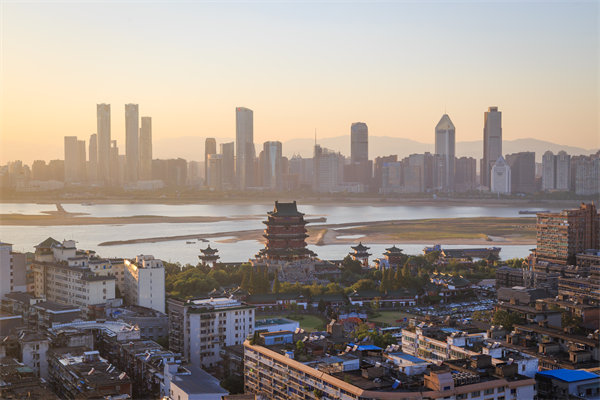 南昌本土管理咨詢公司如何打造差異化服務(wù)，贏得市場認(rèn)可？