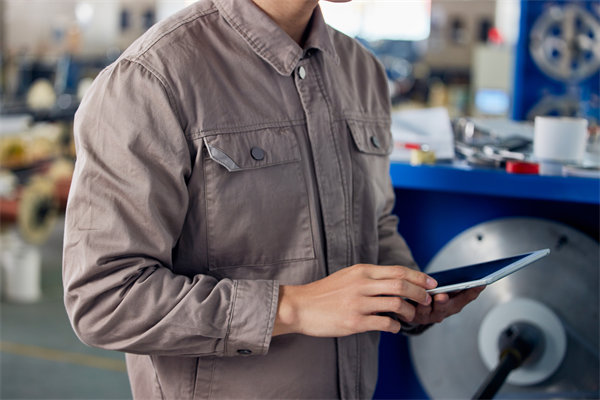 持續(xù)改進(jìn)機(jī)制在精益生產(chǎn)中如何驅(qū)動(dòng)質(zhì)量與成本雙贏？