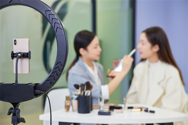 營(yíng)銷咨詢公司的全球化服務(wù)如何助企業(yè)開拓國(guó)際市場(chǎng)？