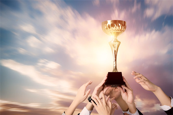 績效與薪酬脫鉤，薪酬咨詢?nèi)绾沃厮芨咝Ъ钸B接機制？