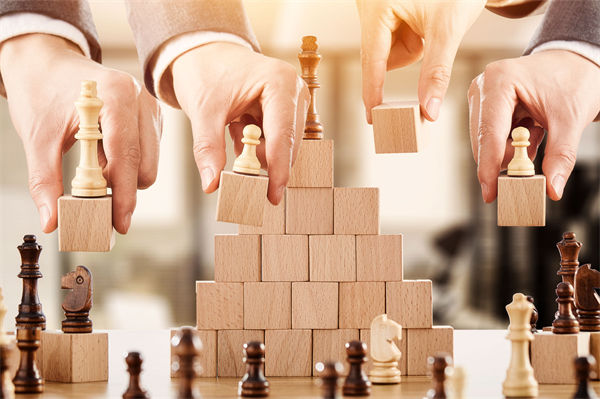 文化管理與戰(zhàn)略背道而馳，如何構(gòu)建協(xié)同發(fā)展體系？