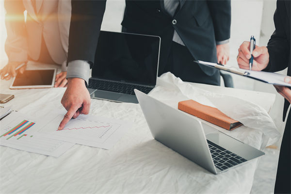 戰(zhàn)略規(guī)劃年年重做卻無效，到底缺了哪環(huán)落地邏輯？