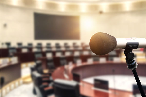 網(wǎng)民蹭流量編造著火謠言被行拘，企業(yè)文化怎么看？