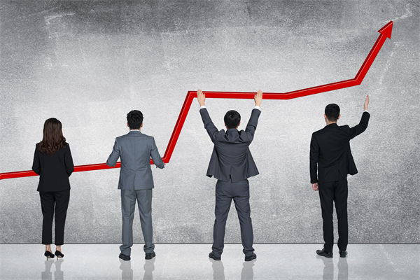 薪酬體系建了又改，管理為何總跟不上戰(zhàn)略步伐？