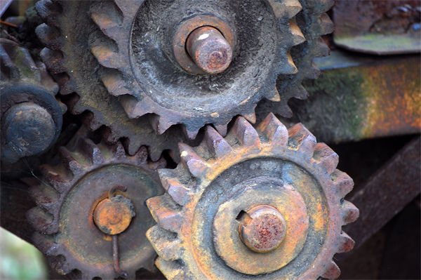 效能提升乏力，數(shù)智化咨詢?cè)鯓訁f(xié)助找到破局支點(diǎn)？