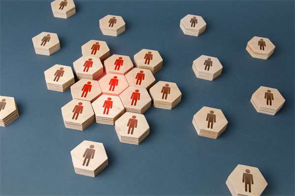 集團(tuán)管控越管越亂？根源在這五個(gè)被忽視的底層邏輯！