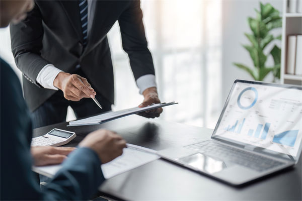 戰(zhàn)略咨詢公司，如何助力企業(yè)設計并落地商業(yè)模式？