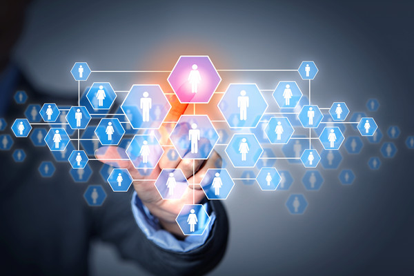 哪個(gè)人力資源管理咨詢公司最實(shí)戰(zhàn)，能落地適配企業(yè)的人力體系？